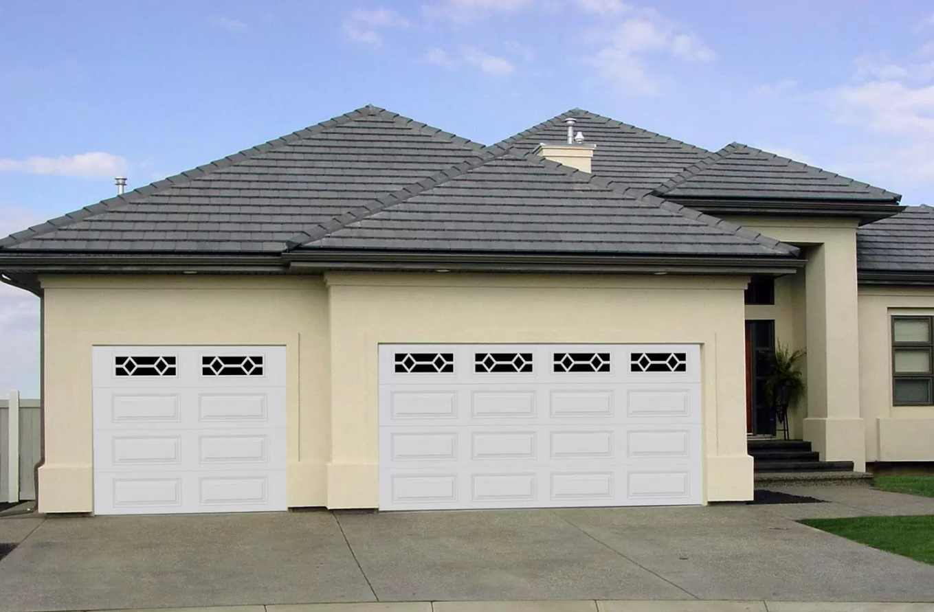 How to Choose the Right Commercial Garage Door Repair Service for Your Business